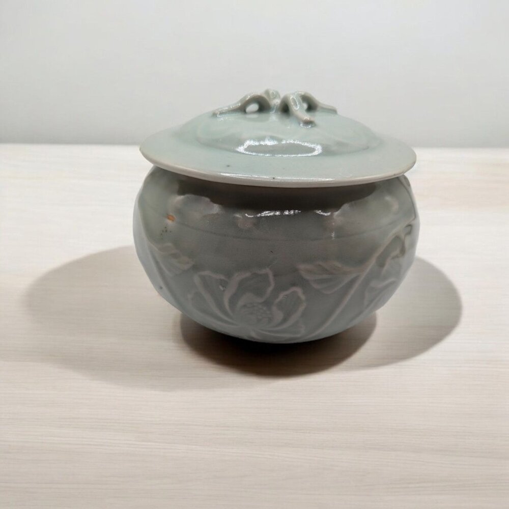 Vintage Handmade Celadon Tureen Covered Serving Bowl Dimensional